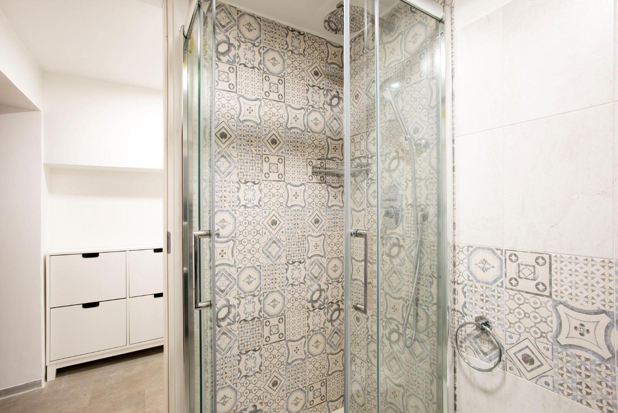 Comfortable Pied-a-terre In The Center Of *