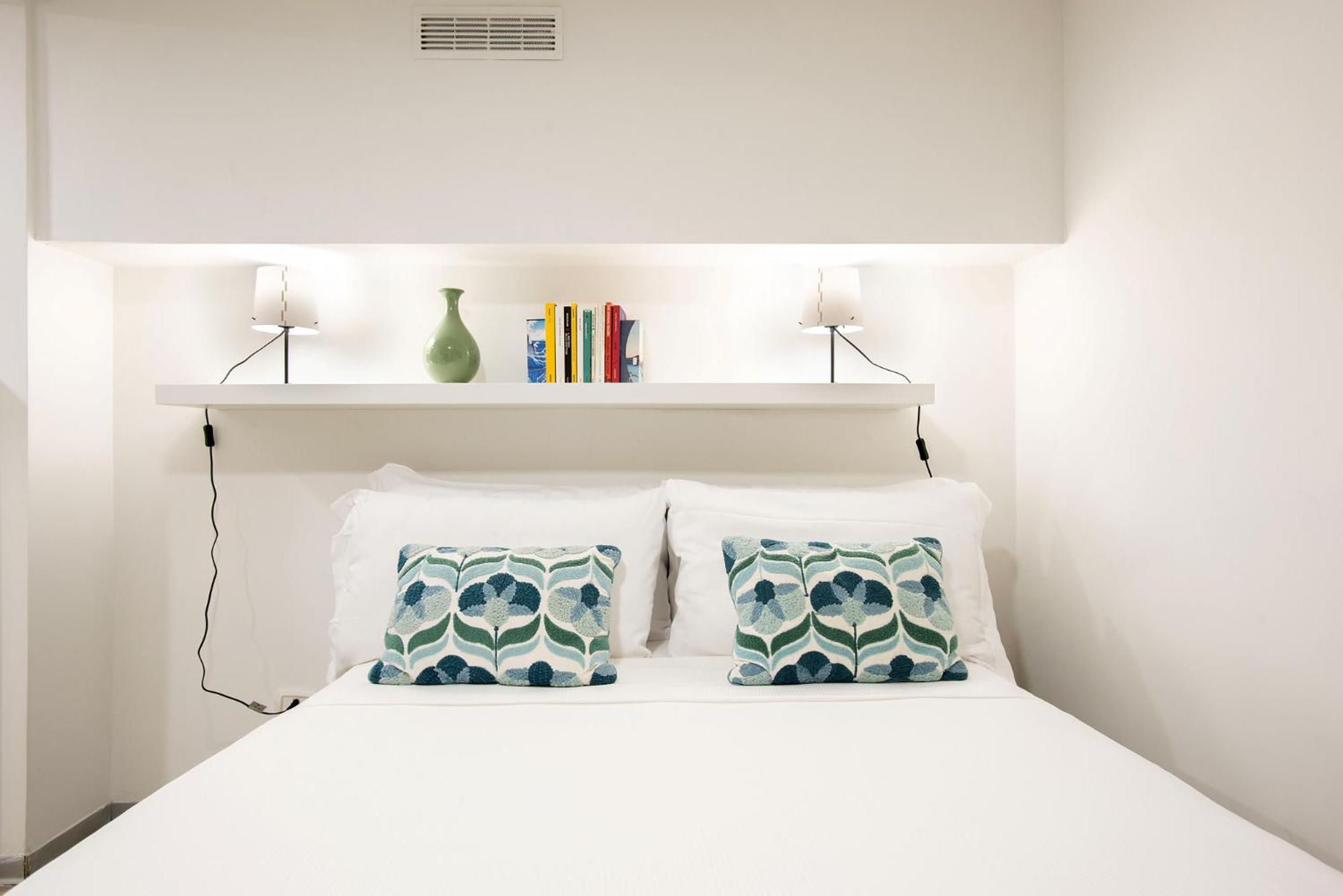 Comfortable Pied-a-terre In The Center Of
